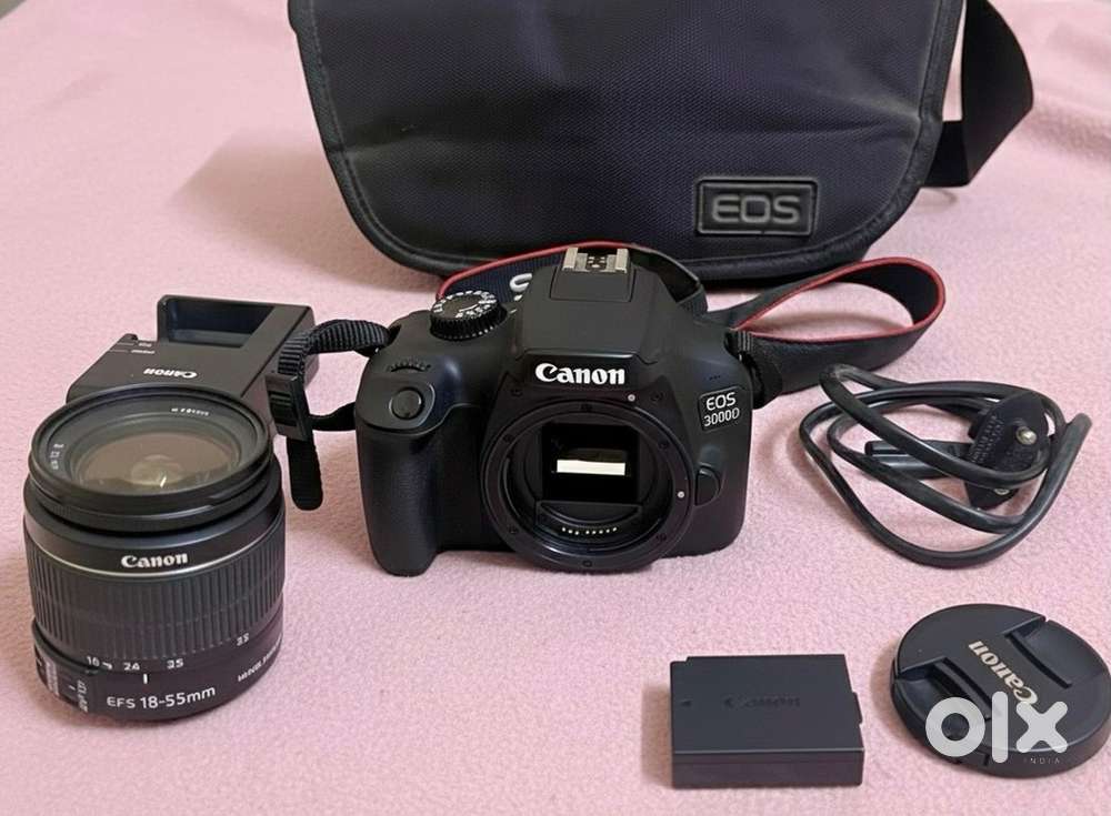Canon 3000d camera with 18 to 55mm lens good condition