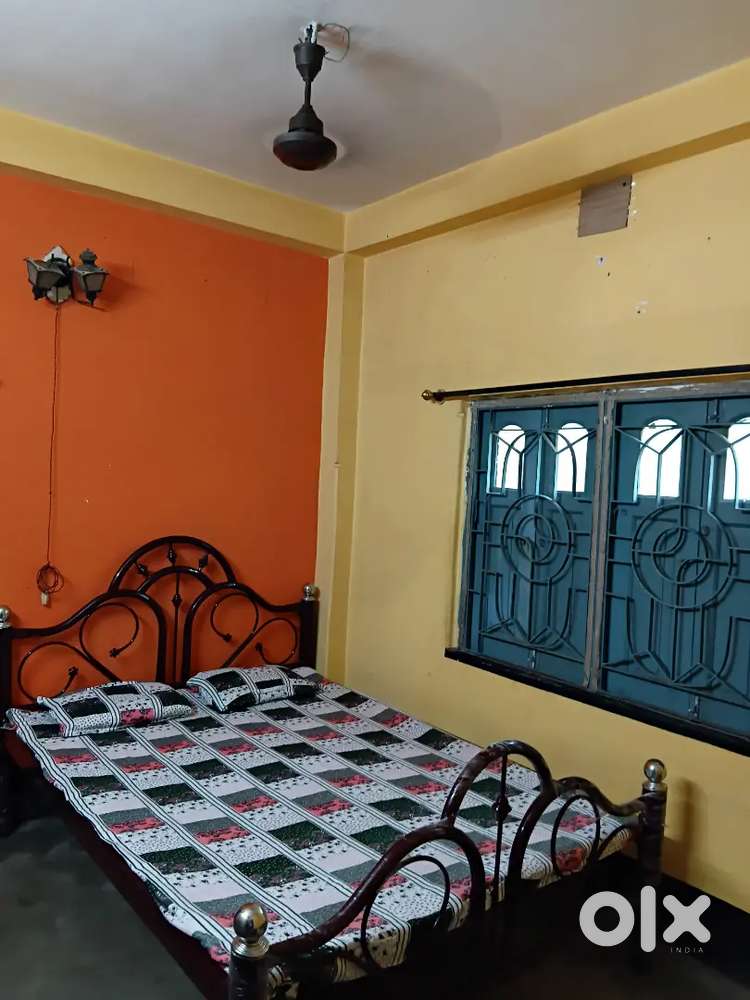 Restriction free!  Couple friendly !