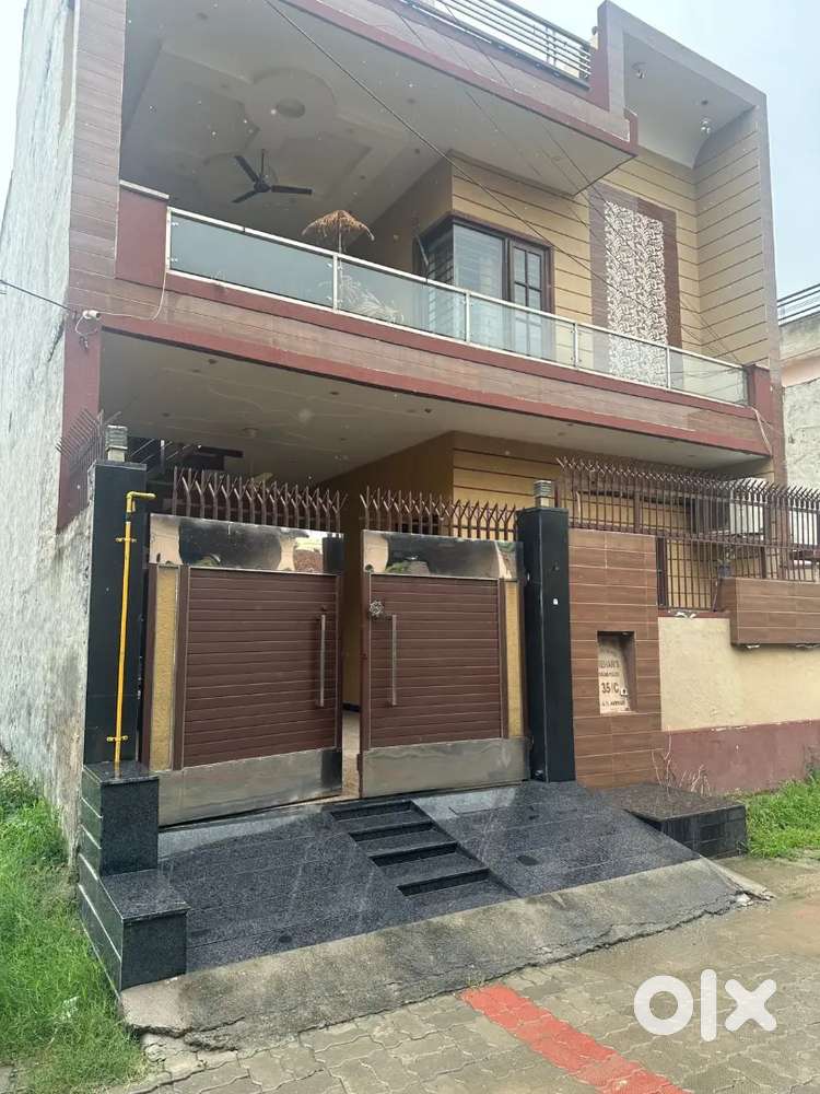 Independent kothi Rent   Separate  Balcony  Ready to Move
