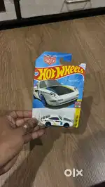 Hot wheels (porsche carrera)