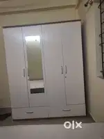 Wardrobe 4 door