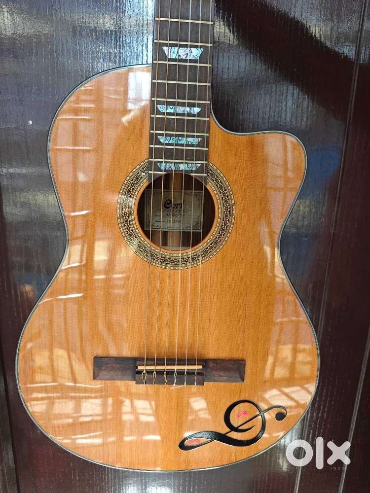 Cort AC250CF Classic Series Acoustic-Electric Guitar – Solid Cedar Top