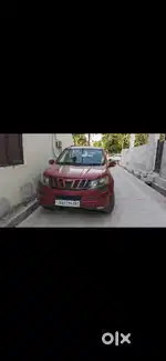 Mahindra XUV500 2013