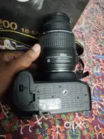 Nicon 5200