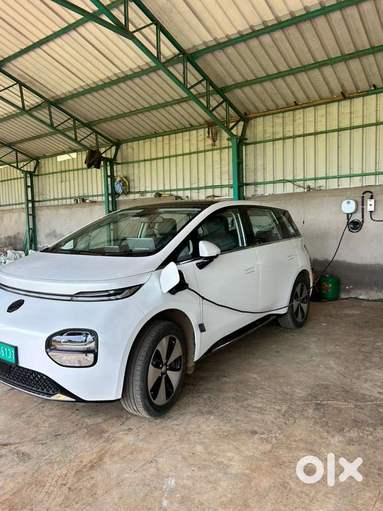 MG Electric Automatic Car