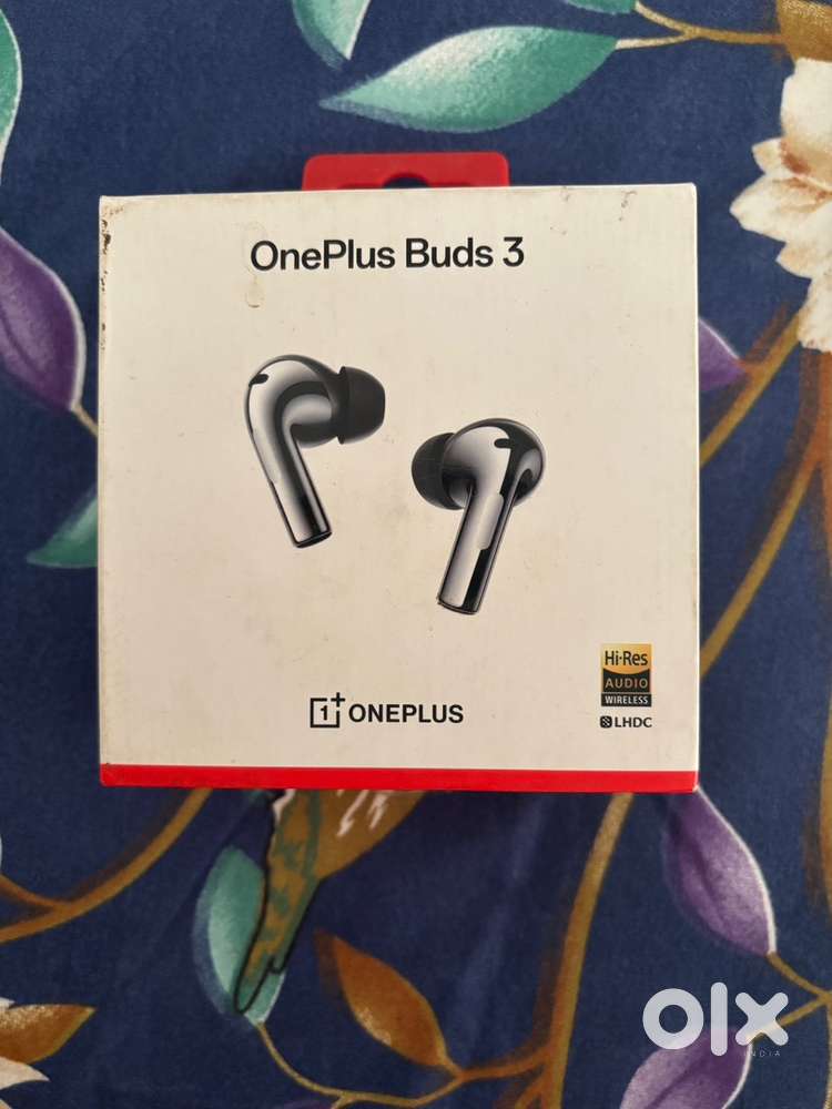 One plus Buds 3 - Brand New