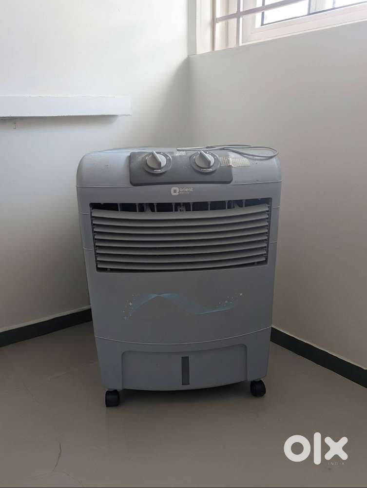 Like new oriental cooler