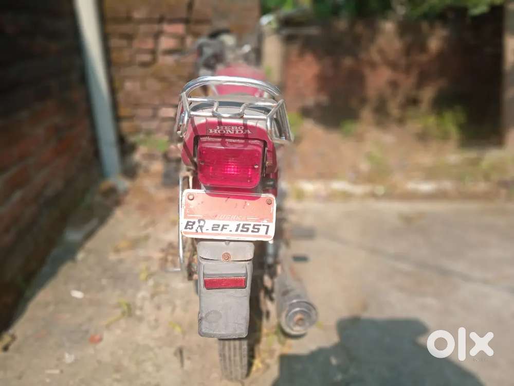 Good condition but 2000 lagega tyre banane mei