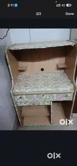 COMPUTER TABLE