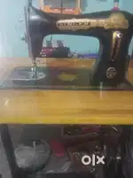 sewing machine with stand very good condition me h