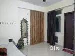 Female flatmate needeed