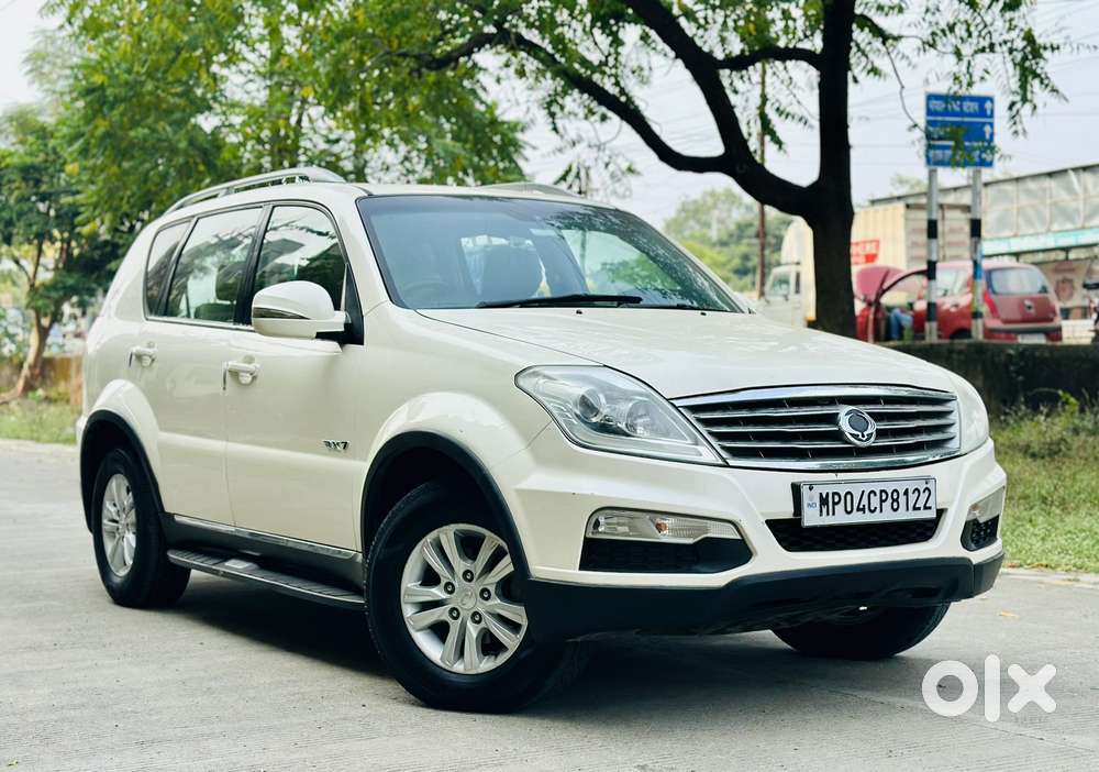 Mahindra Rexton, 2015, Diesel