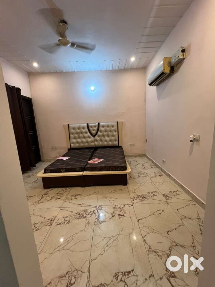 Fully furnished independent room