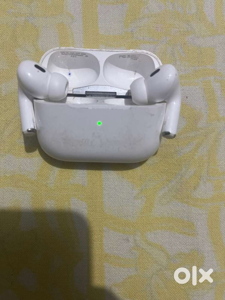 apple Air pods