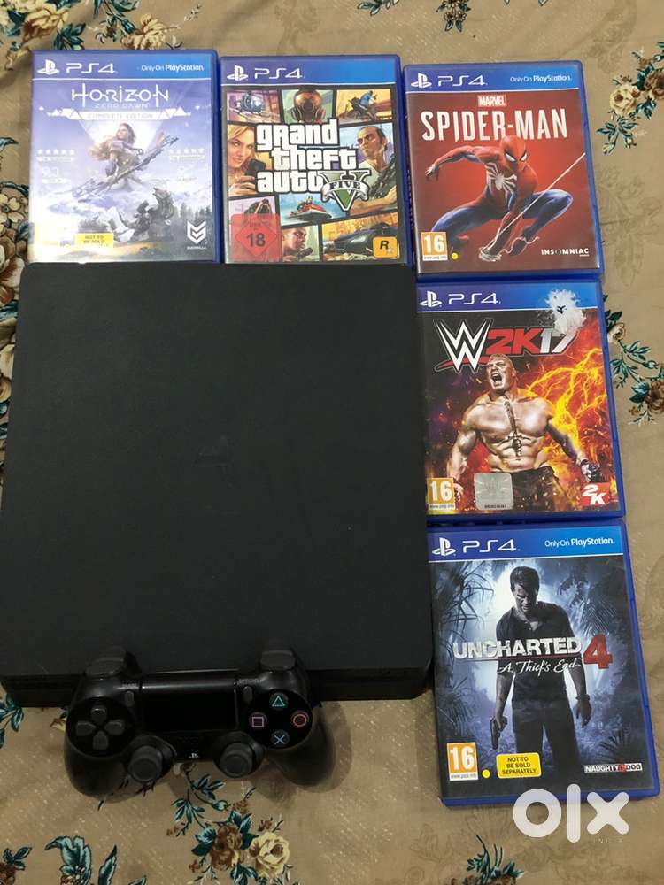 ps4 slim good condition