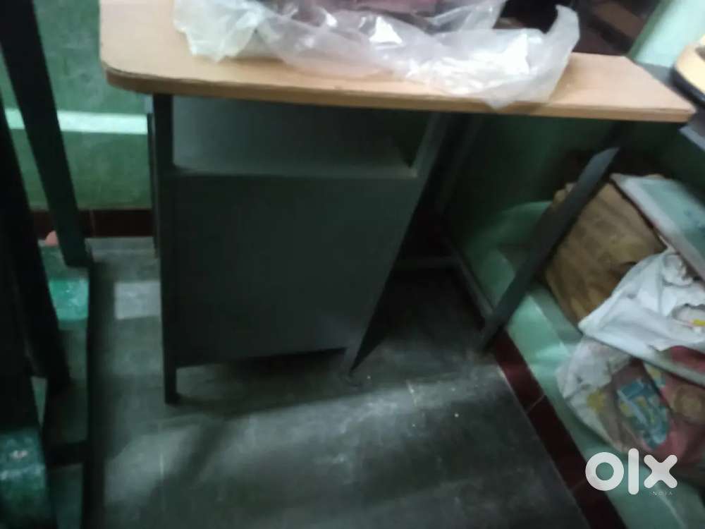 Steel bed and computer table can sell seperately