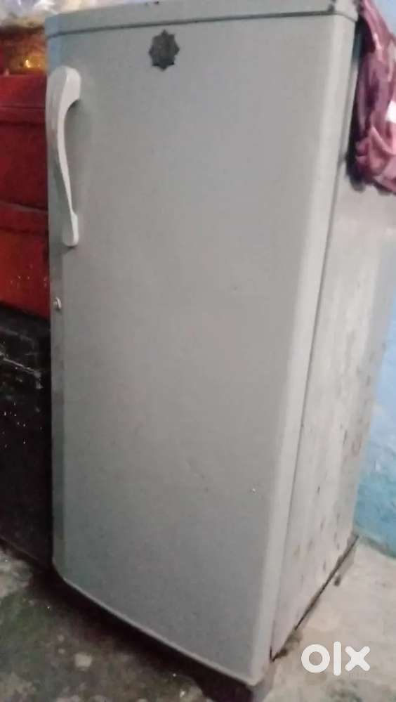Voltas single door fridge