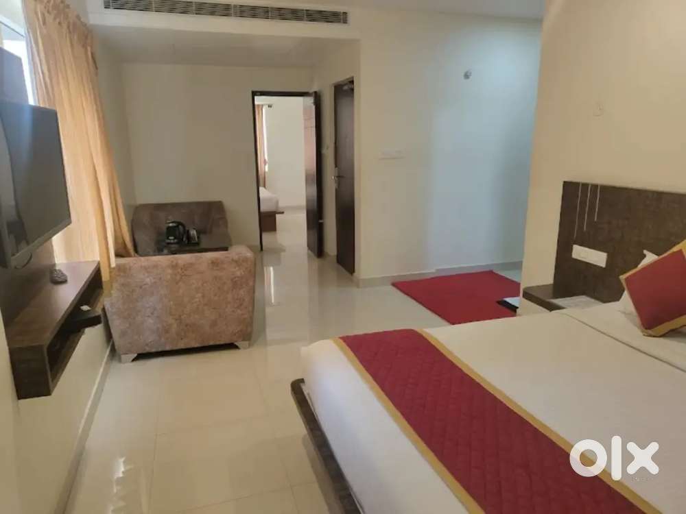 Room Boys with decent look