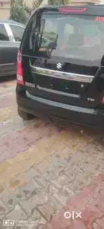 2011 model petrol CNG good condition HR number VIP