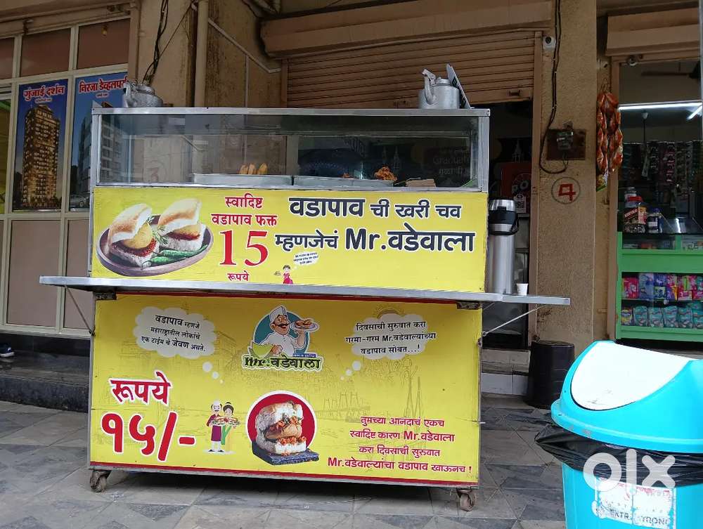 Vadapav counter