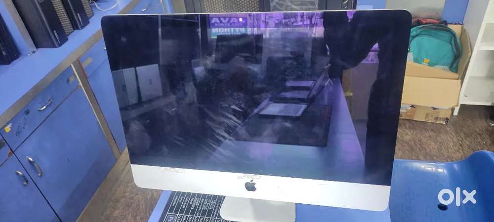 Apple iMac A1418 model 2015 21.5inch With Core i5 8Gb/1TB BigSur/Win11
