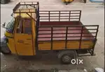 I want there wheeler driver
