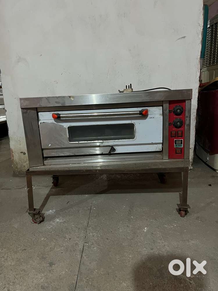 Urgent sale: Restaurant oven(imported)