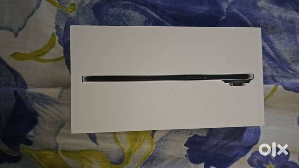 Apple Air - Space Black 256 GB