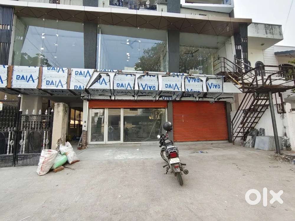 Commercial Hall available for Rent Lease In Sec 11 Hiran mangri