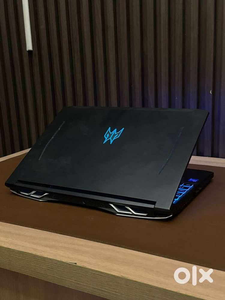Acer Predator Helios 300 Laptop