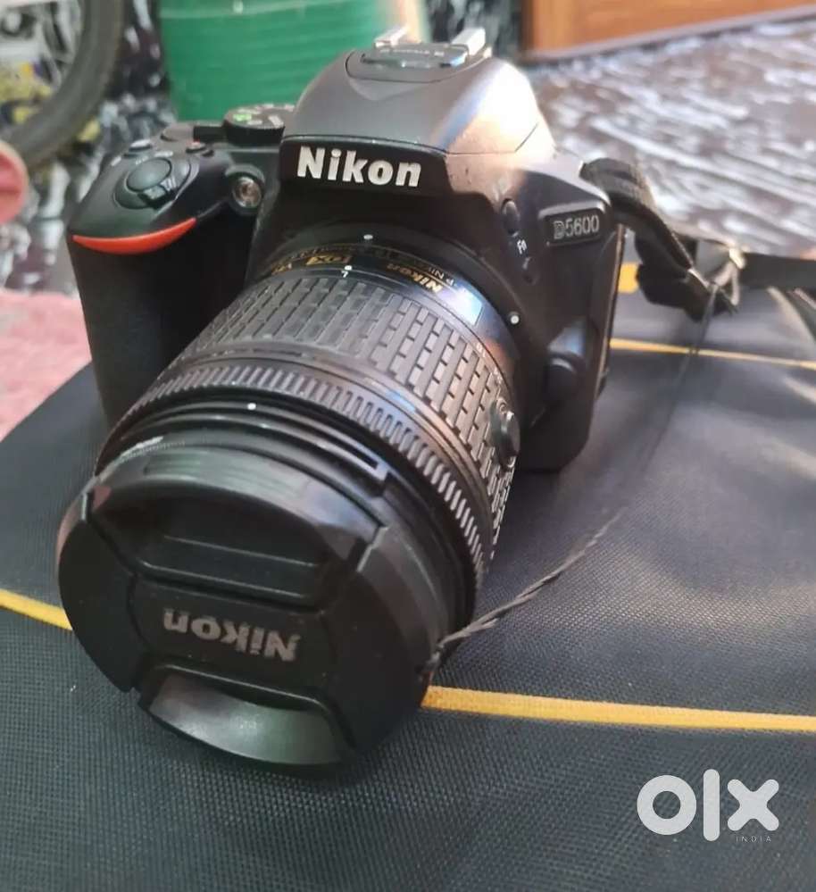 Nikon D5600 ... Price...32000