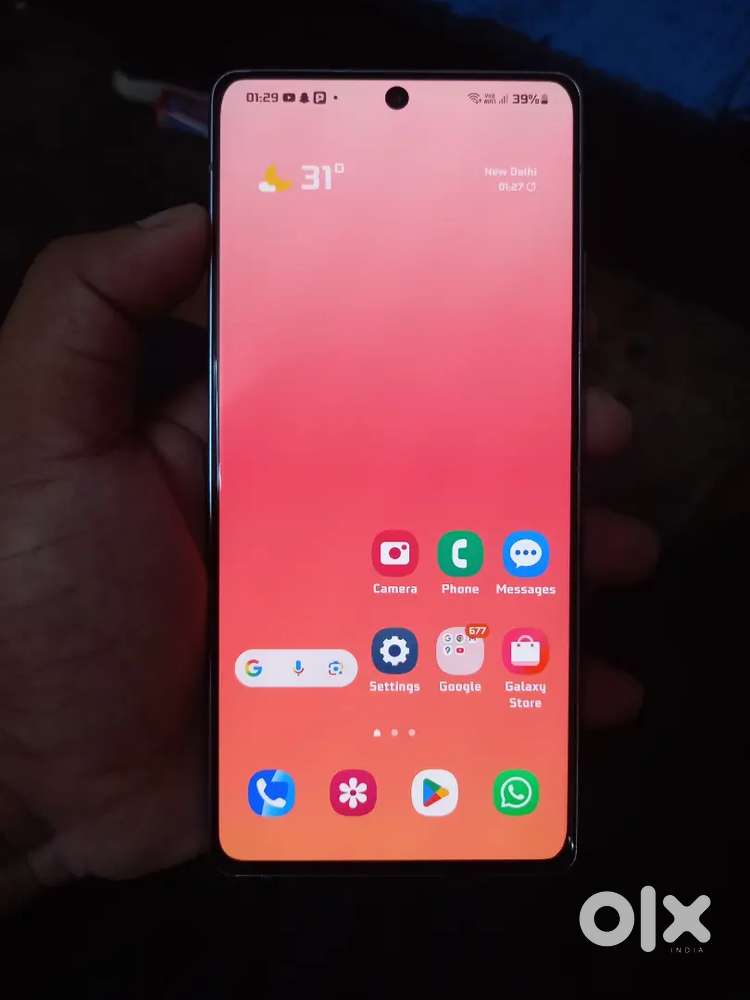 Samsung galaxy A71 5G 8+8/128gb.