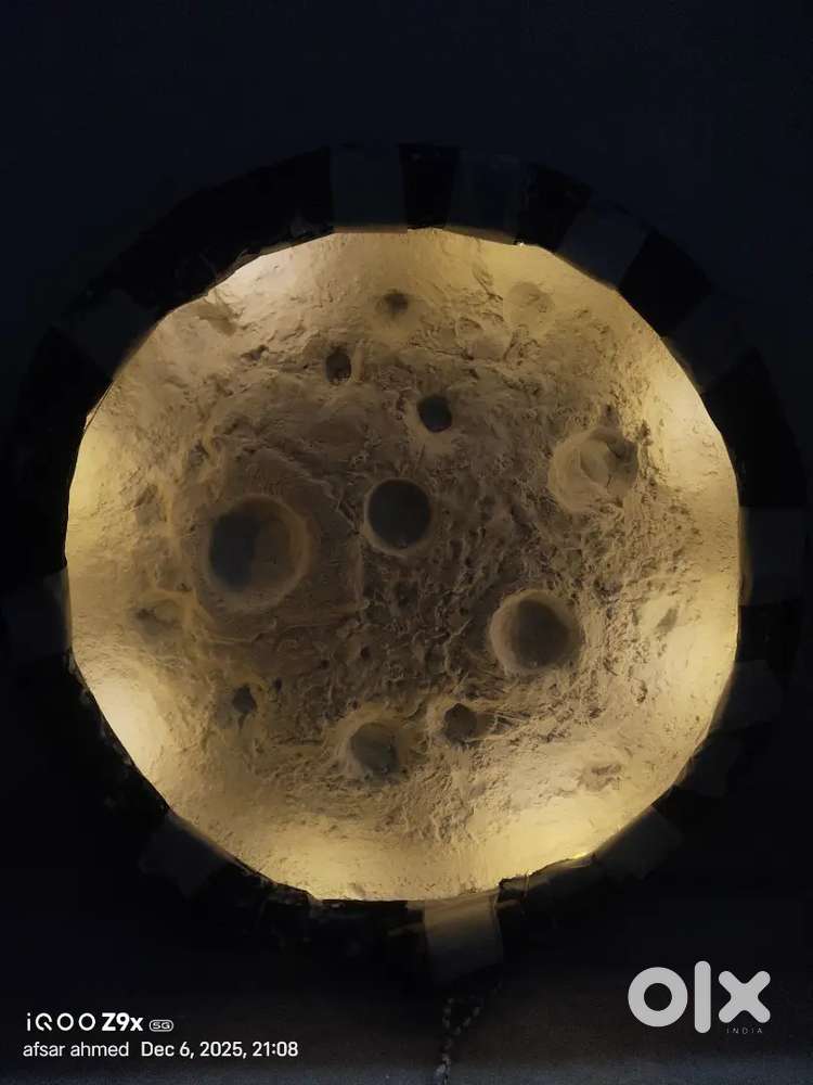 Moon lamp very good condition