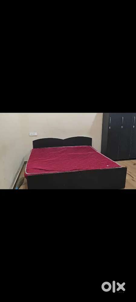 Premium Swastik Fully Furnished Pg