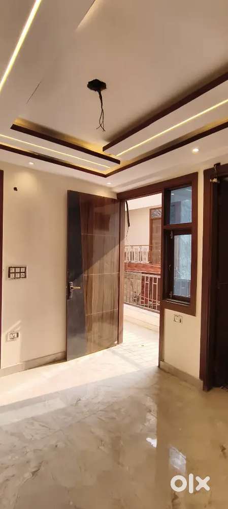 520 sqrft specious flat in low price