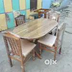 Luxurious design model 4 seater dining table available in starf furnit