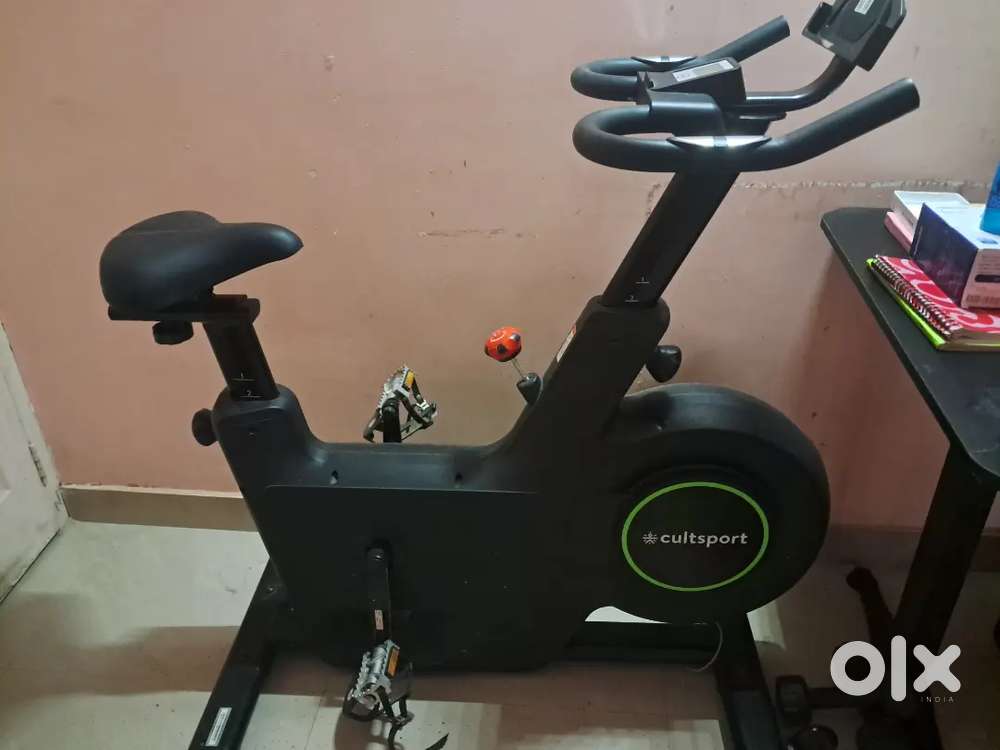 Smartbike c2: Spin bike with stepless magnetic resistanc