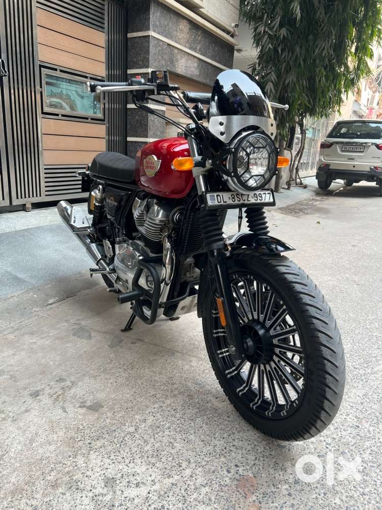 Interceptor 650 2022 model in brand new condition.