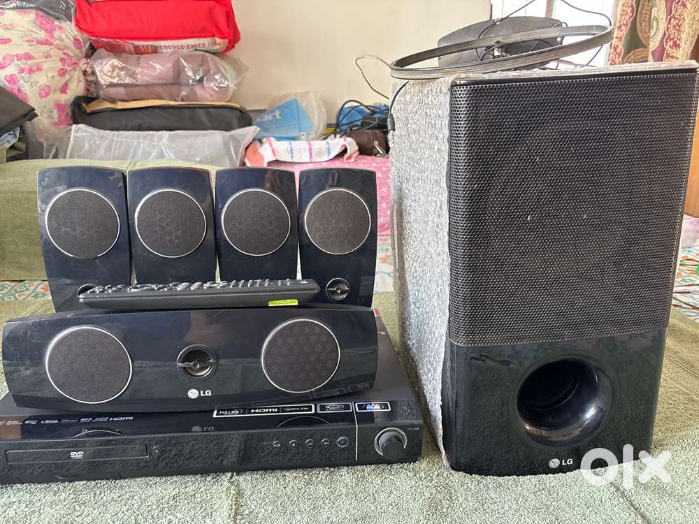 Motorola & LG 5.1 Dolby Digital Sound System & Motorola Sound Bar.