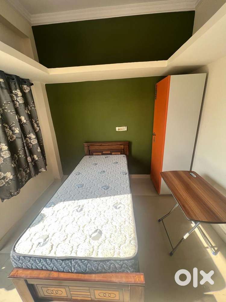 Co-Living rooms for boys and girls fully furnished gachibowli TNGO