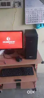 Urgent sale cpu and table