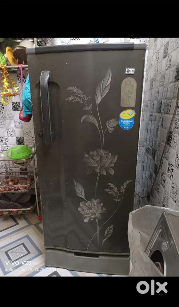 Brand LG fridge good condition