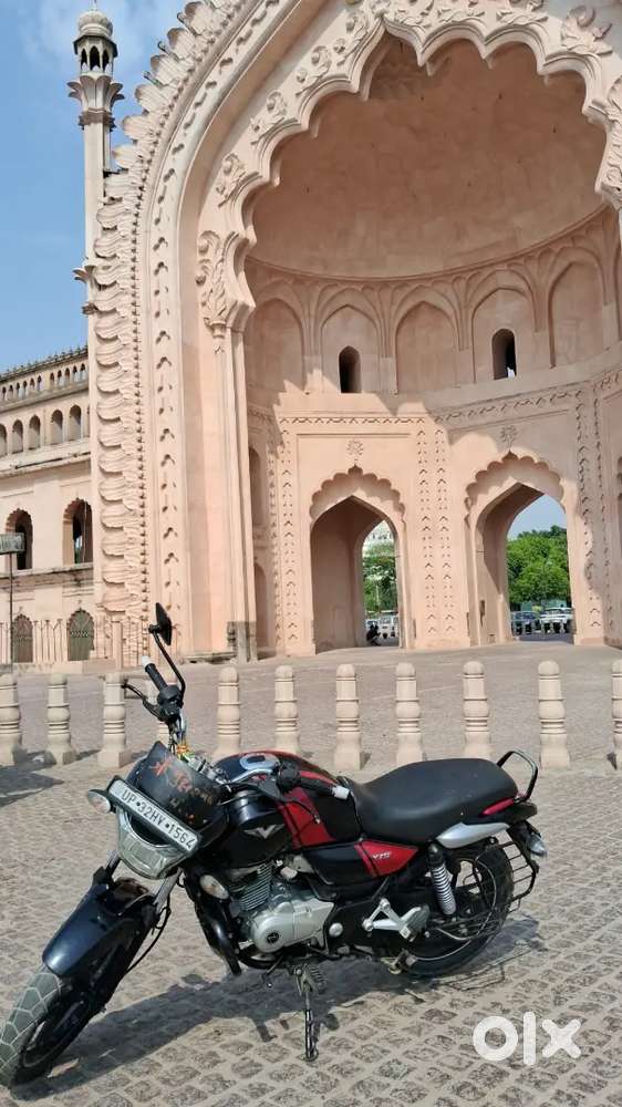 V15 bike sell good candishan urjent sell