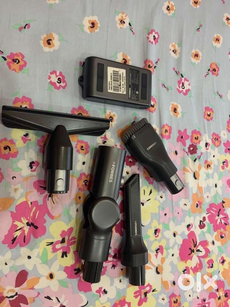 Forbes Cordless Zero Bend Z10 Vacuum Cleaner