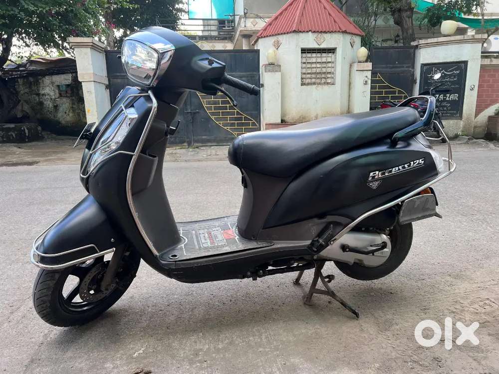 Suzuki Access 125 DISC BT
