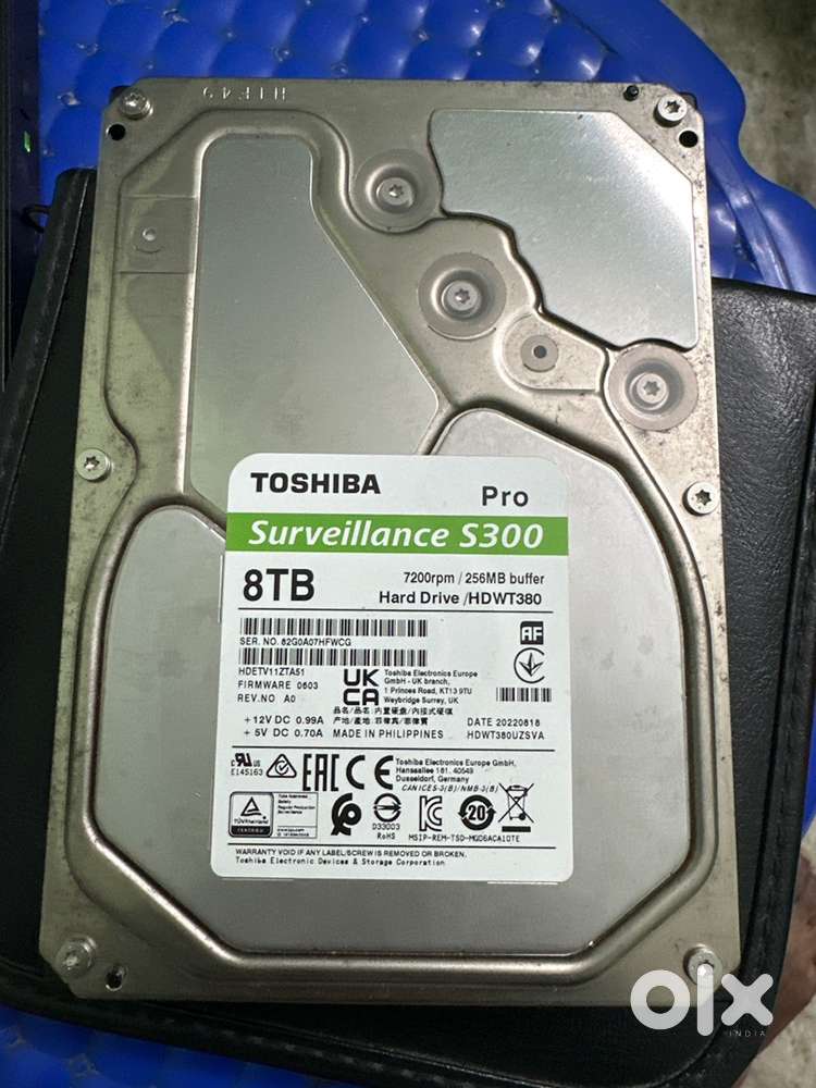 Surveillance hard disk 8 TB TOSHIBA