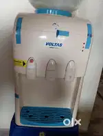 Voltas water dispenser hot & Cold table top