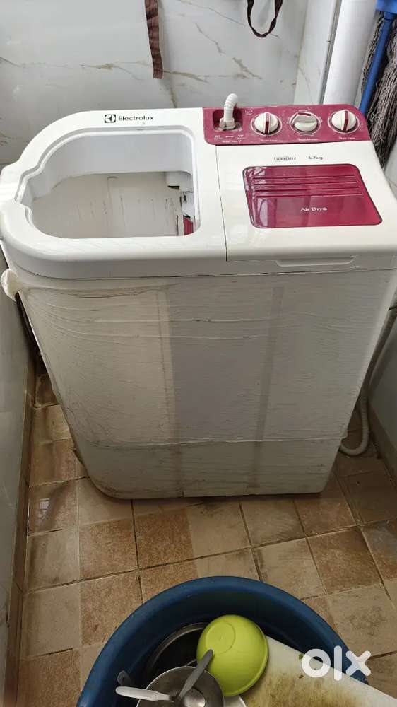 Semi Automatic Washing machine for sale