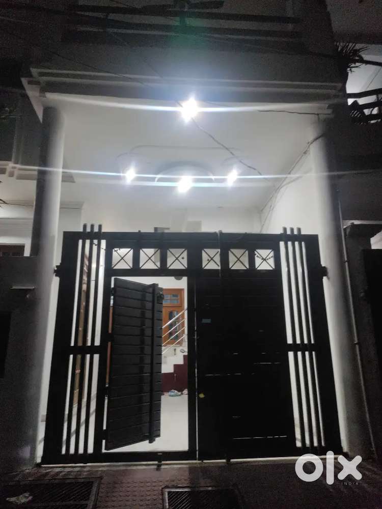 House tolet for family