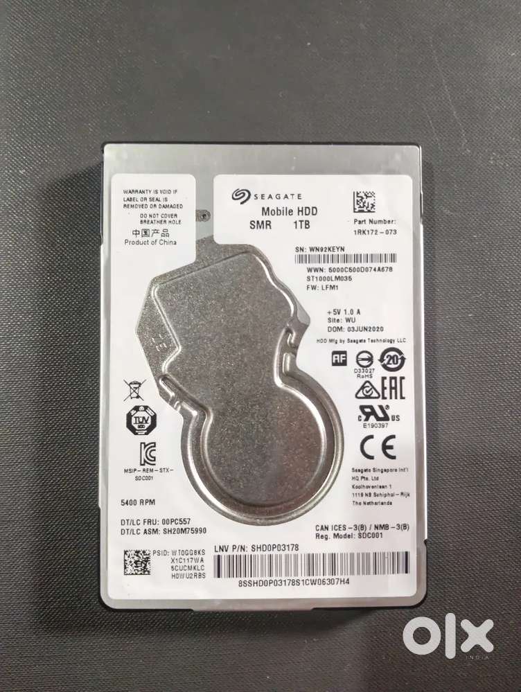 Hardisk 1 tb + 4gb ddr3 ram